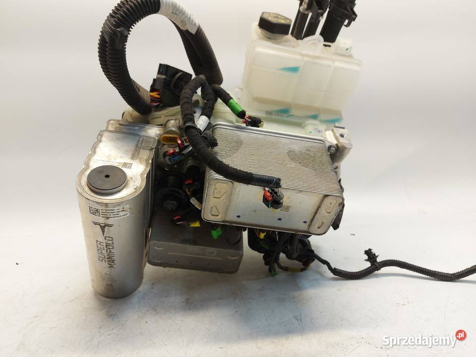 TESLA MODEL Y 2023r Pompa wymiennik ciepła wody sprzedam