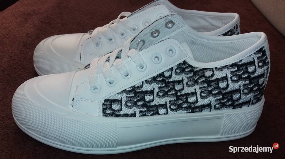 Nowe damskie trampki na platformie r 40 Obuwie sportowe Gliwice