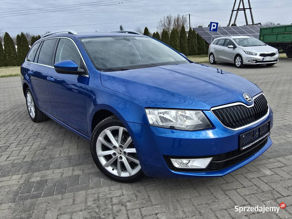 koda Octavia 12Turbo Benz wspomaganie kierownicy sprzedam