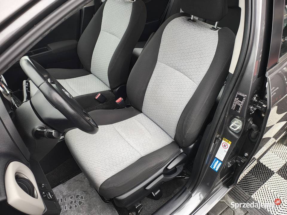 TOYOTA YARIS 13BENZYNA Kamera Cofania Zadbana 4/5