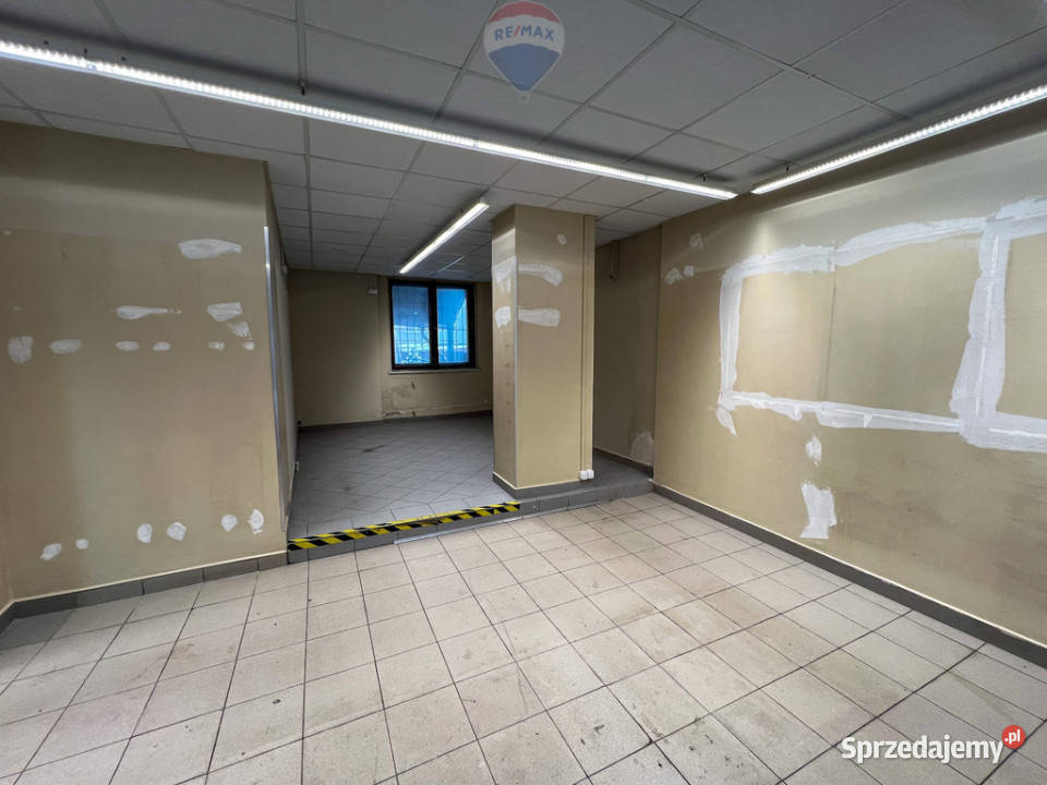 Lokal handlowo usługowy budynek magazynowo usług Rybarzowice