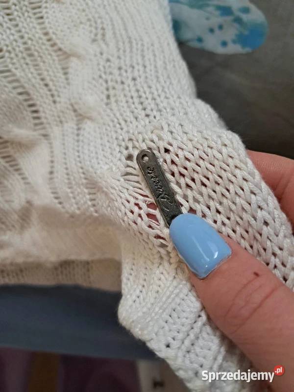 Ażurowy kardigan Diverse S romantyczny styl i pomorskie Trąbki Wielkie