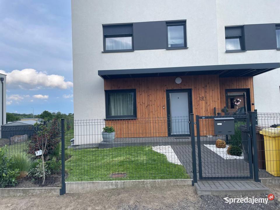 Nowoczesny bliźniak gotowy do wprowadzenia Stęszew