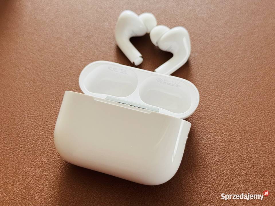 AirPods Pro 3 generacji NOWE słuchawki z Poznań sprzedam
