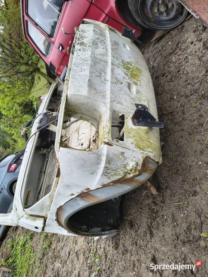 Fiat 126 do remontu do poskładania