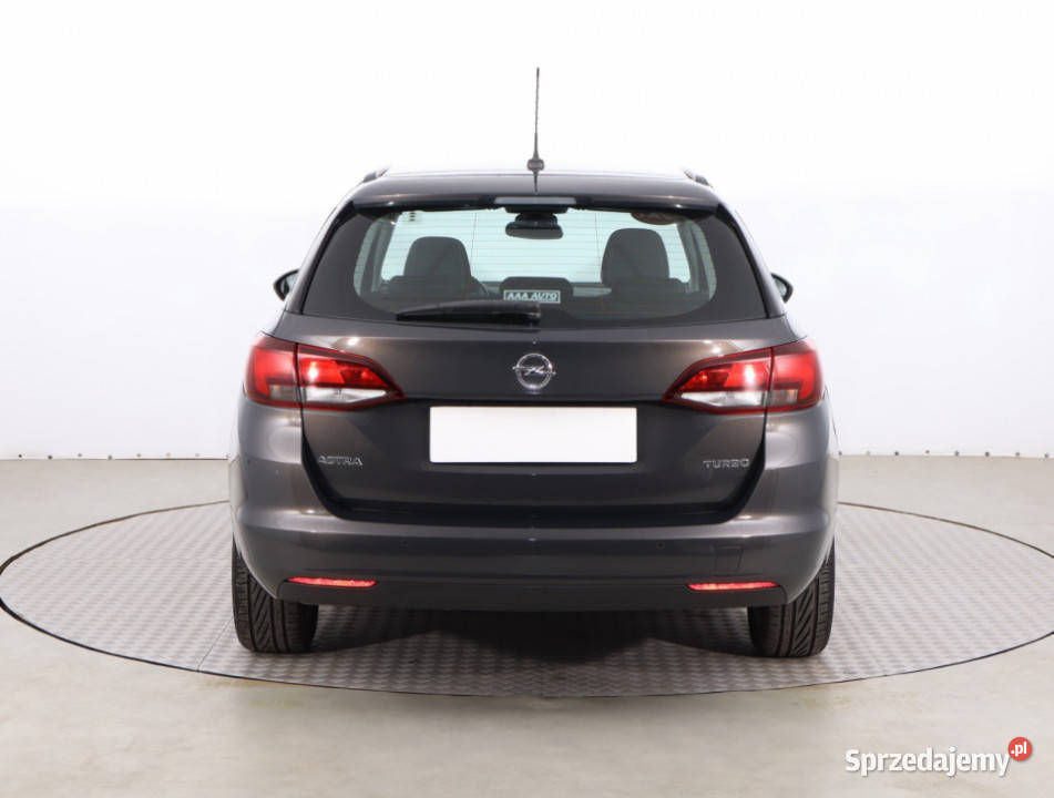 Opel Astra 14 T 92KM Piaseczno