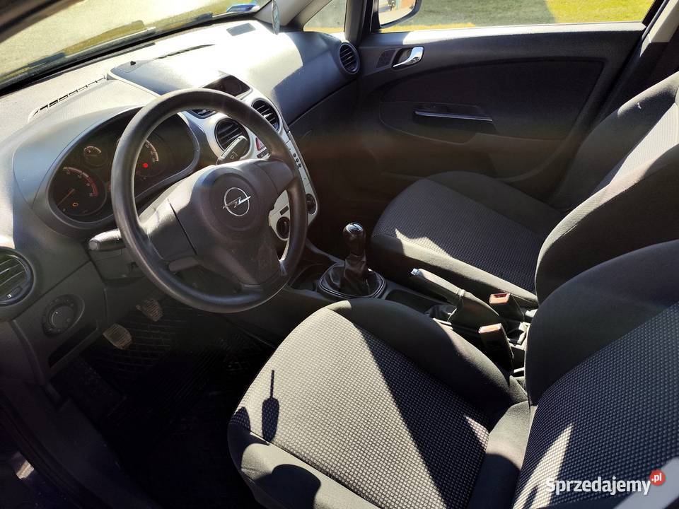 Opel Corsa D 12 2009 manualna Jasło
