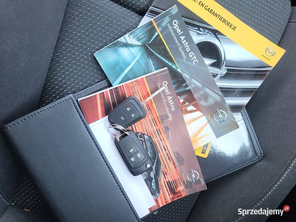 Opel Astra J GTC 14 Turbo 140 2012 Idealny stan benzyna Gliwice sprzedam