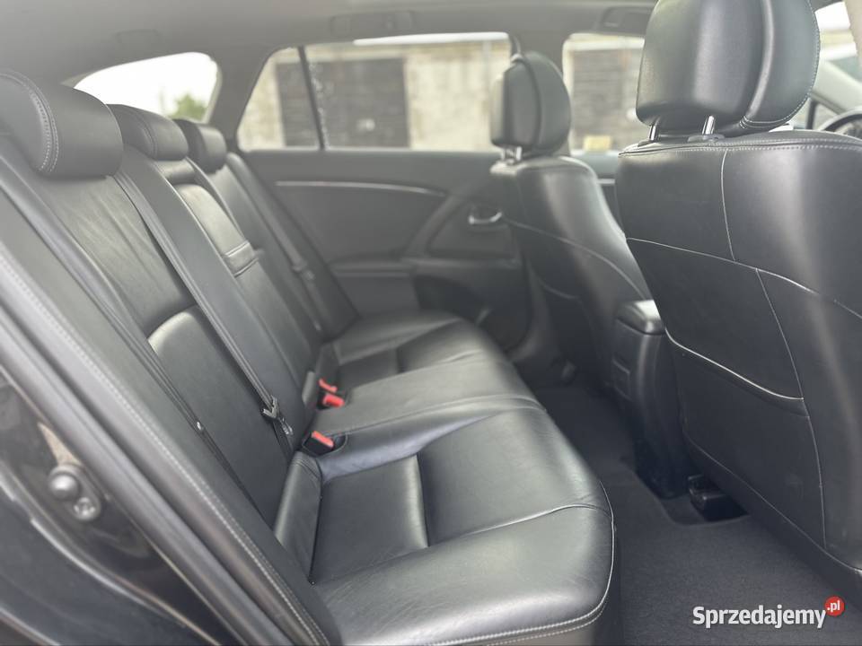 Toyota Avensis 22 diesel Polski Salon Rok produkcji 2009 Ustowo
