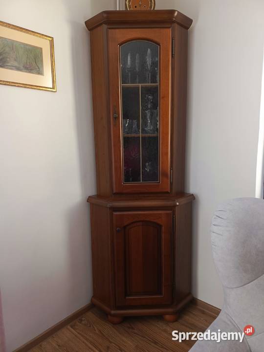 Ładny komplet mebli do salonu 130cm Brodnica