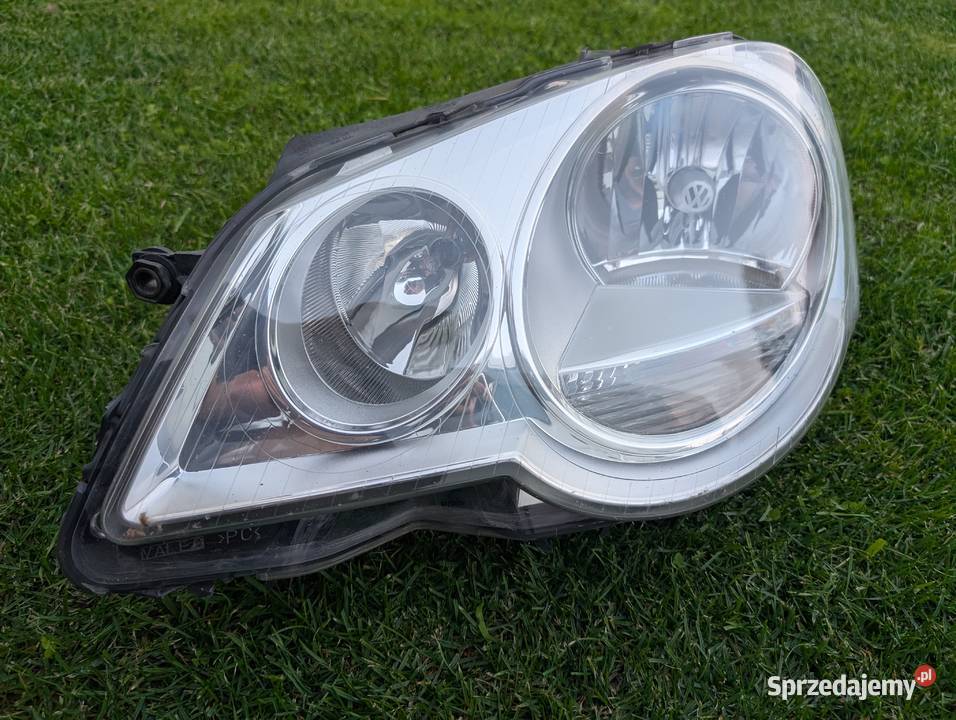 Lampa lewa VW Touran I lift osobowe Żary
