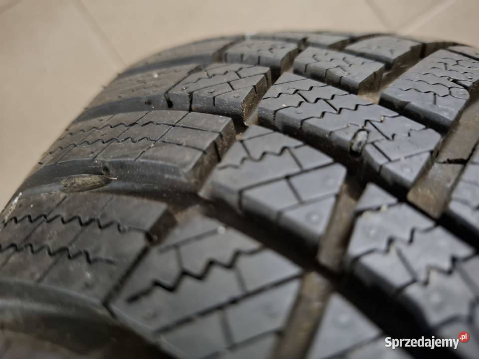 Hankook Winter icept 205 55 16 zima dolnośląskie Wałbrzych