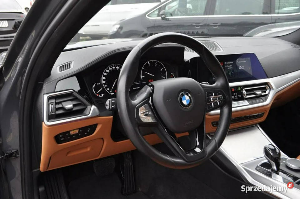 BMW 330 BMW Seria 3 330d Touring Luxury Line Warszawa