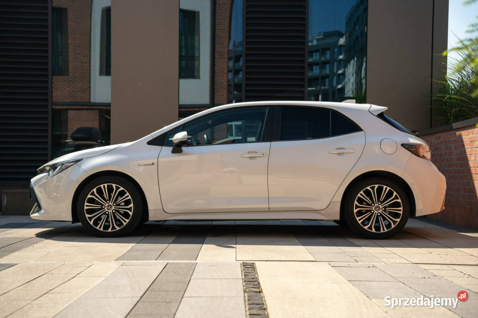 Toyota Corolla Comfort Style Tech Connect Salon Kraków