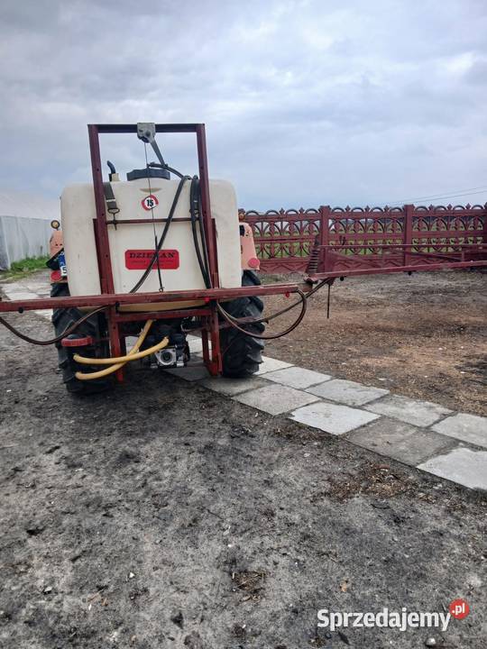 Opryskiwacz 300l sprawny mało używany Staszów sprzedam
