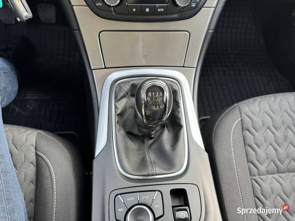 Opel Insignia 20 DIESEL Zarejestrowana Ważne biały Insignia