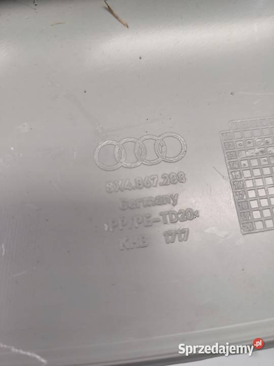 OSŁONA SŁUPKA PRAWY TYŁ AUDI A1 8X4867288 Przystajń sprzedam