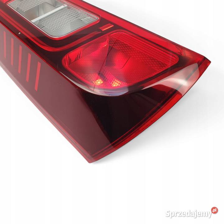 LAMPA LEWA Renault Express lewy tył tylna Lampy tylne