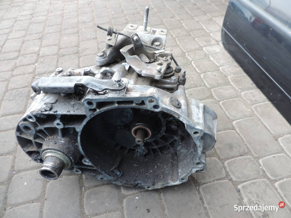 SKRZYNIA BIEGÓW VW SHARAN I FL 19 TDI 02N301103 Rok produkcji 2002 Nowy Sącz