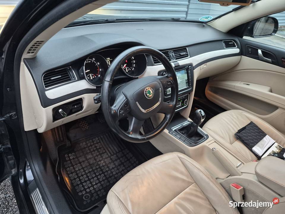 Skoda Superb 18benzynaBogata wersjaBezwypadkowy Mogilno