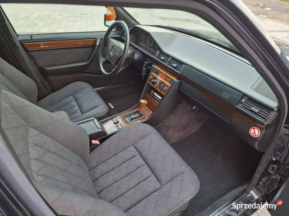 Mercedes E 220 BEZ KOROZJI automat bezwypadkowy Czarnków