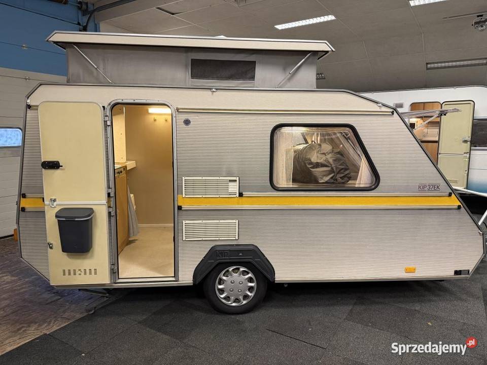 Przyczepa kempingowa kip kompakt lekka Rok produkcji 1990