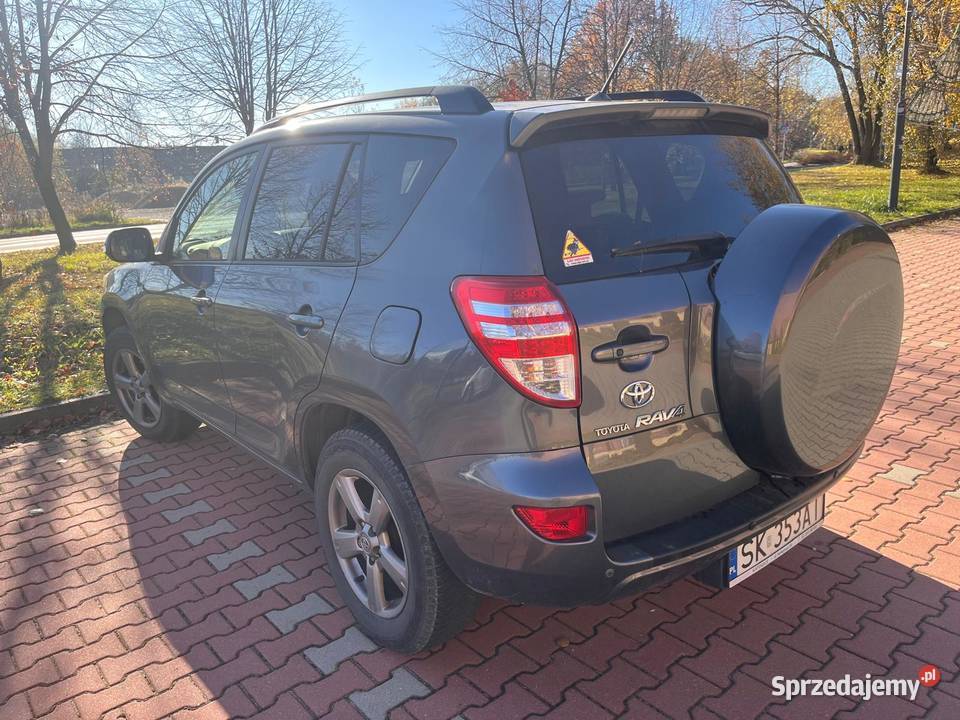 Toyota RAV 4 III Toyota Rav 4 20 NOWA SALON uszkodzony Wyry