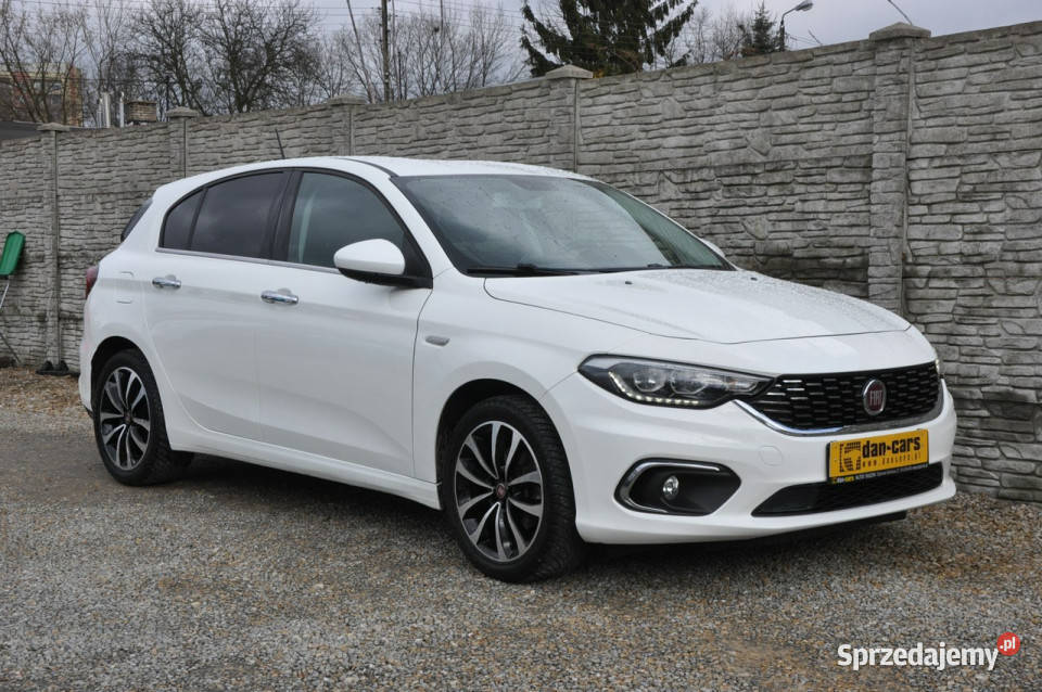 Fiat Tipo 14 95 hatchback LED Navi Kamera elektryczne lusterka Dąbrowa Górnicza