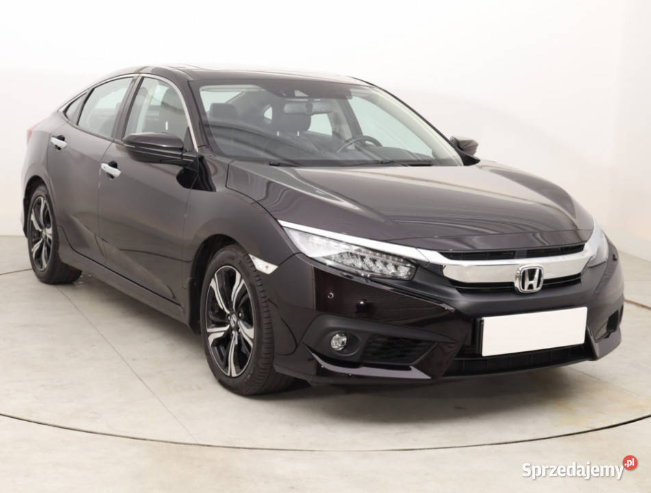 Honda Civic 15 VTEC Rok produkcji 2017 Bielany Wrocławskie
