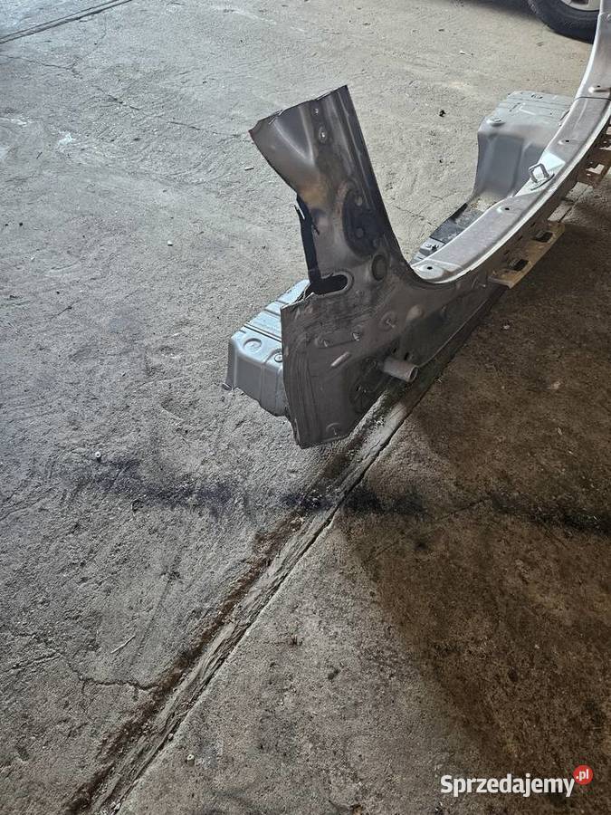 TYLNY PAS WANNA HYUNDAI I30 III KOMBI osobowe mazowieckie Warszawa