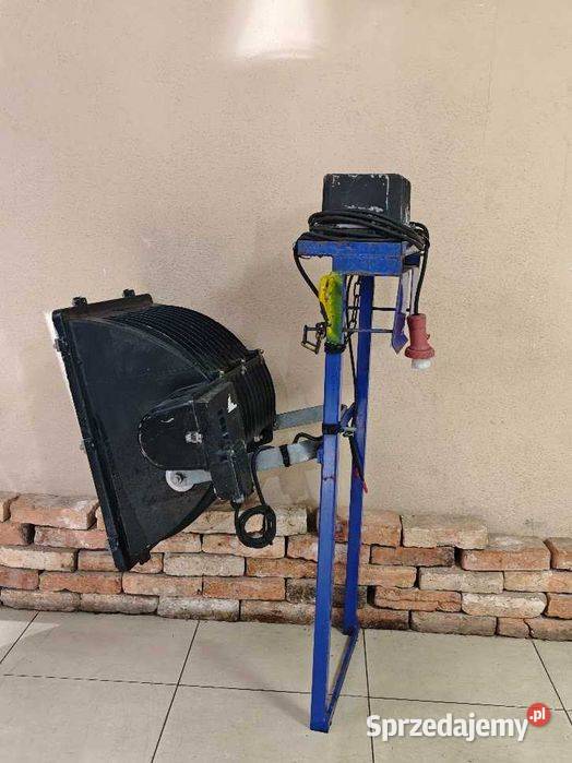 Oświetlenie masztowe 2000W 400V IP65 stelaż