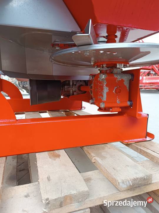 Rozsiewacz nawozu Woprol Junior 1000 Rolnictwo