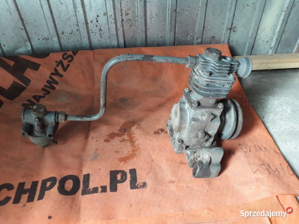 Ursus C 330m C 330 C 335 C 328 sprężarka Ursus Skłoby sprzedam