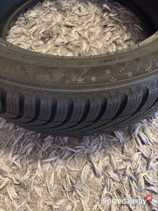Opony zimowe Semperit 22555R18 w świetnym stanie Warszawa