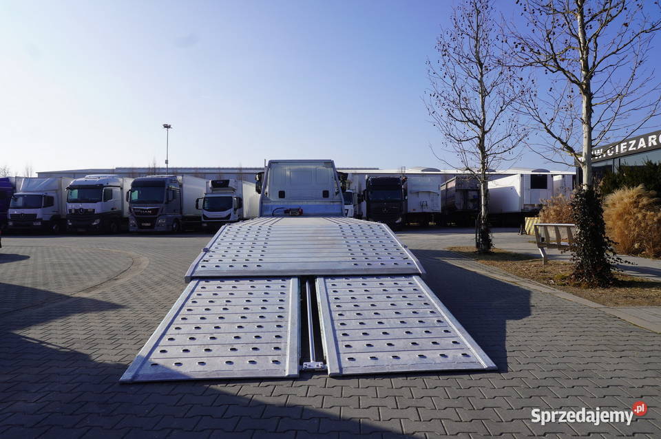 Iveco Eurocargo 160250 NOWA Laweta ocynk 9 t małopolskie sprzedam