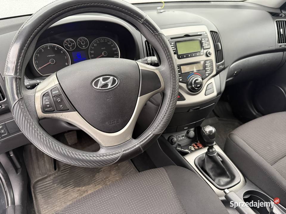 HYUNDAI I30 USZKODZONY SILNIK sprzedam