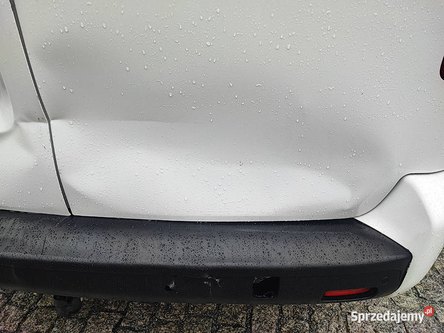 Samochód dostawczy Opel Vivaro ładowność 1351 1997cm3 Kęty