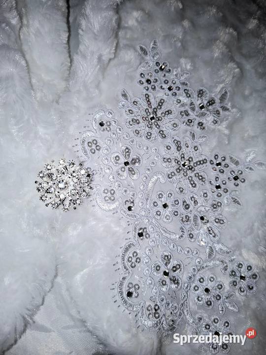 Bolerko komunijne futerko 134140 mazowieckie Borów