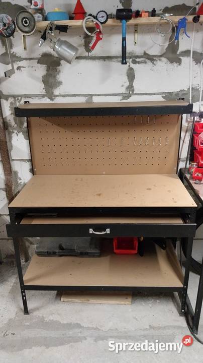 Stół warsztatowy ładny stan Grabki Małe