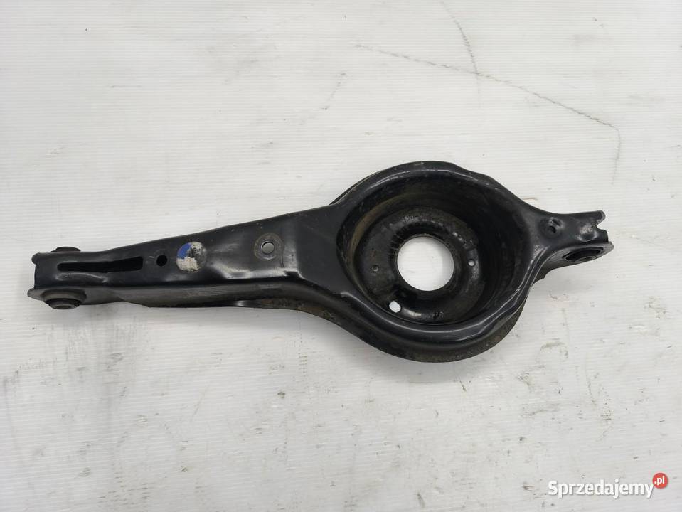 WAHACZ TYŁ FORD FOCUS MK3 LIFT KOMBI BV615K652FF