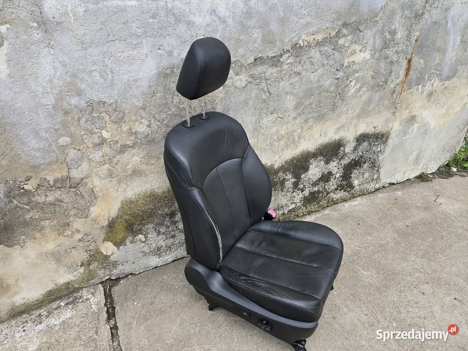 Subaru Outback IV BR fotel prawy przód kierowcy dolnośląskie Legnica