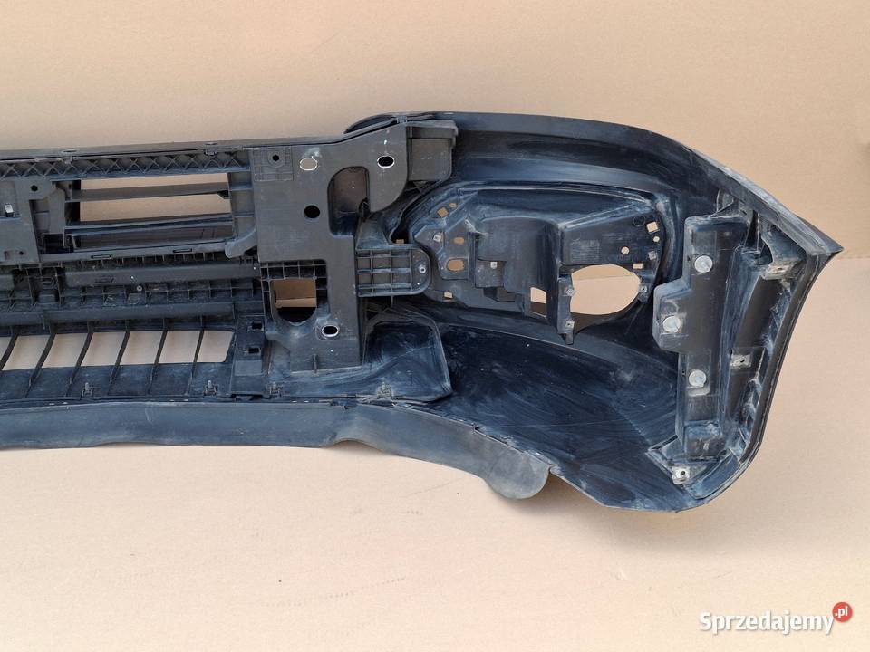 IVECO DAILY LIFT 19 ZDERZAK PRZÓD PRZEDNI Bieleń