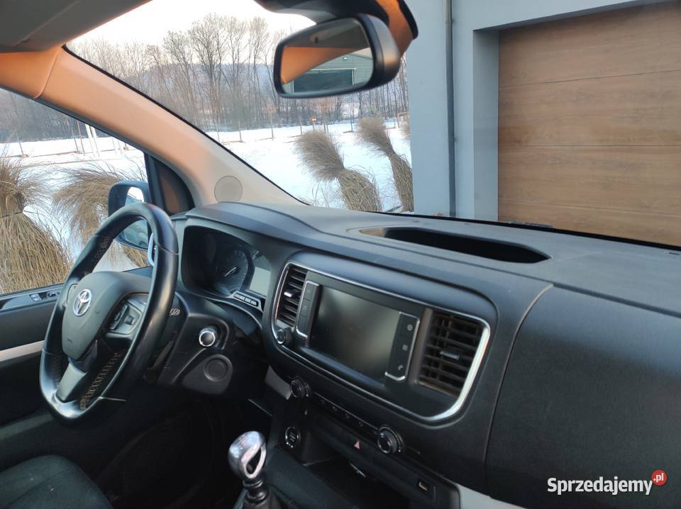 Toyota Proace verso 150000 2019r Medium Faktura Witanowice sprzedam