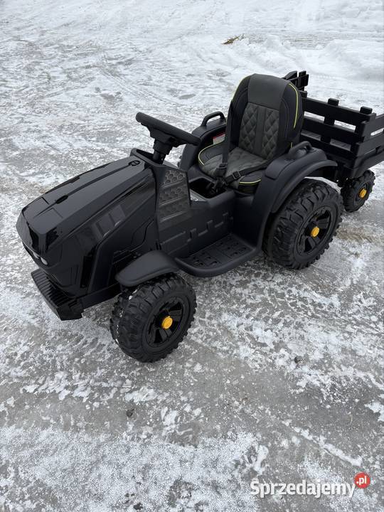 traktor na akumulator Titanium Z pojazd Pojazdy elektryczne i spalinowe świętokrzyskie Grabownica sprzedam