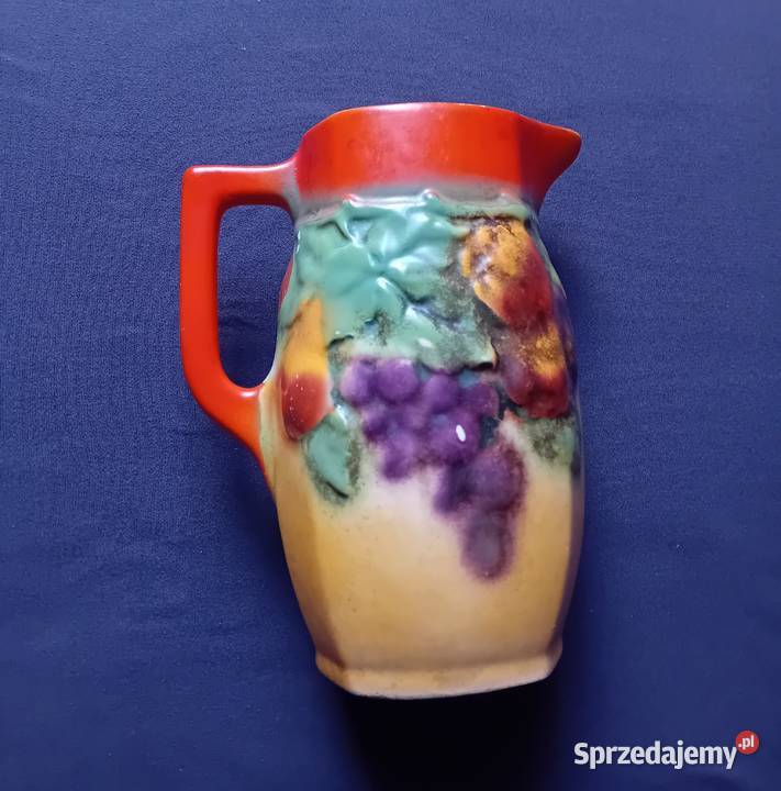 Sprzedam ceramiczny dzbanek z tłoczonymi Koźminek sprzedam