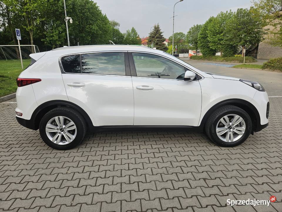 Kia Sportage 17CRDI 115 Euro6 Serwis Navi Kamera światła przeciwmgielne Sanok
