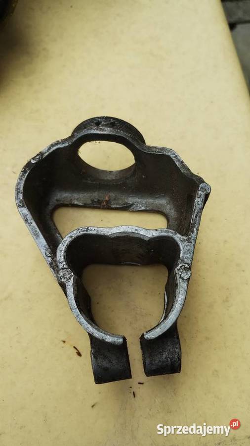 mocowanie stacyjki Fiat125p stary typ