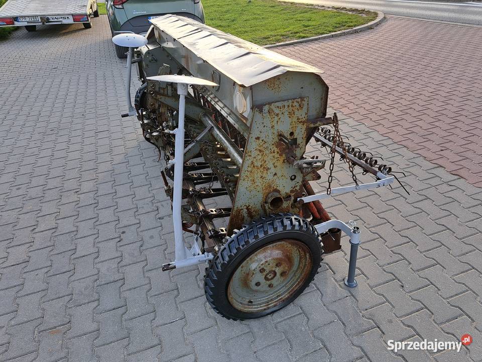 Siewnik zbożowy Kutno Poznaniak S043 nowy typ małopolskie Proszowice sprzedam