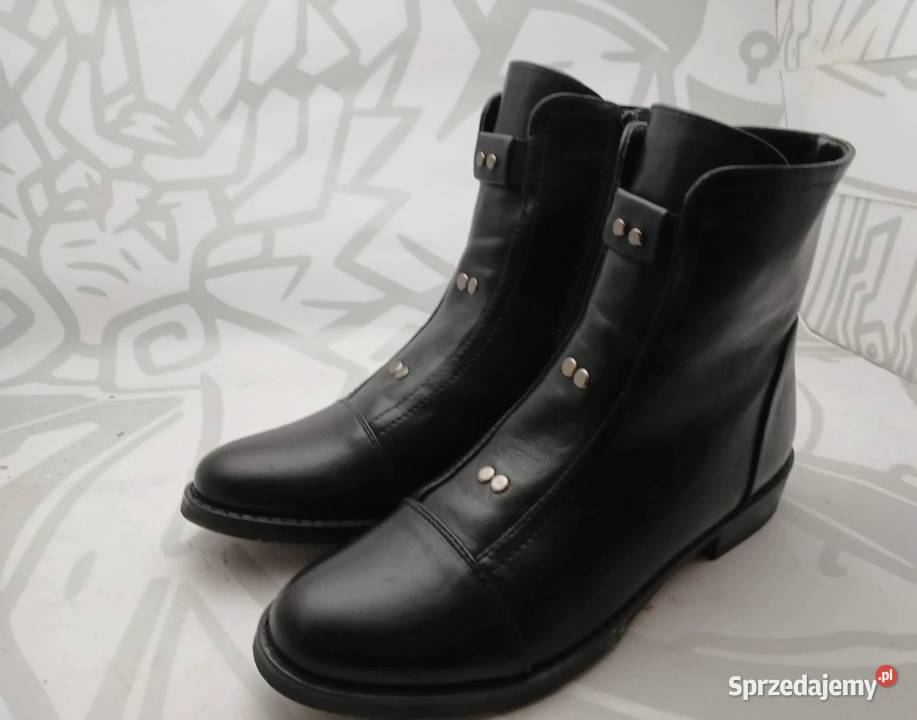 Buty botki zimowe 39 wkł 25