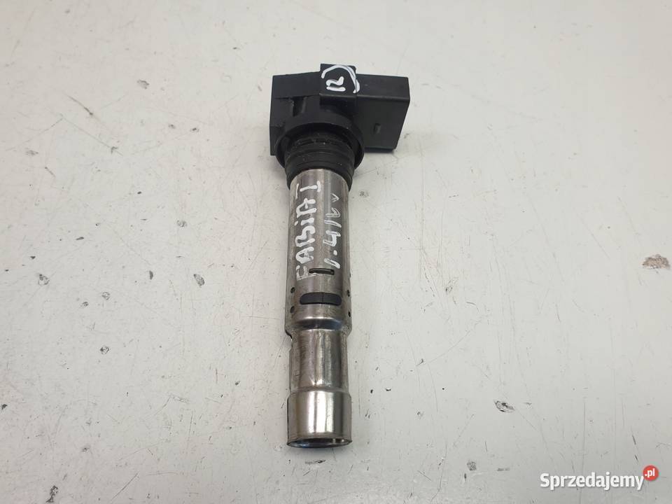 Skoda Fabia II 14 16V CEWKA ZAPŁONOWA 0986221023 Rudka